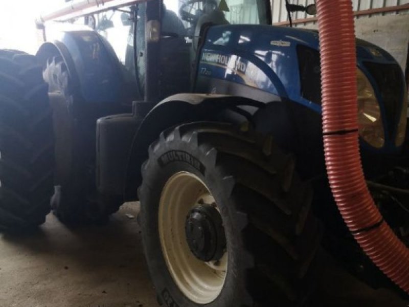 Traktor tip New Holland T 7.210 AC, Gebrauchtmaschine in FRESNAY LE COMTE (Poză 1)