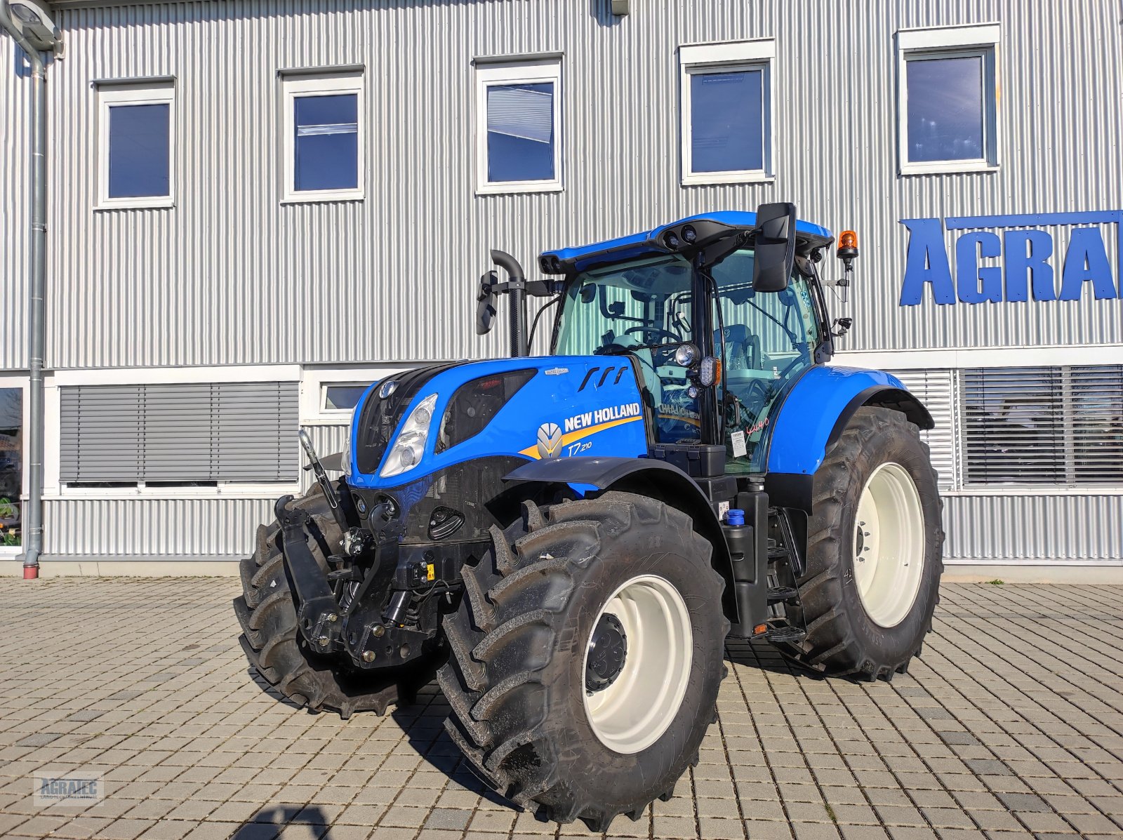 Traktor a típus New Holland T 7.210 AC, Neumaschine ekkor: Salching bei Straubing (Kép 2)