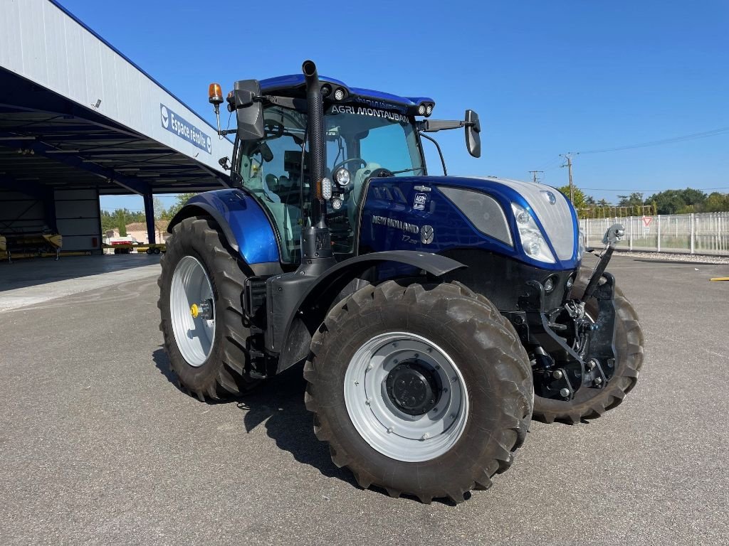 Traktor a típus New Holland T 7.210 AUTOCOMMAND BLUE POWER GPS, Gebrauchtmaschine ekkor: Montauban (Kép 3)