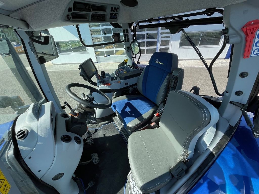 Traktor a típus New Holland T 7.210 AUTOCOMMAND BLUE POWER GPS, Gebrauchtmaschine ekkor: Montauban (Kép 9)