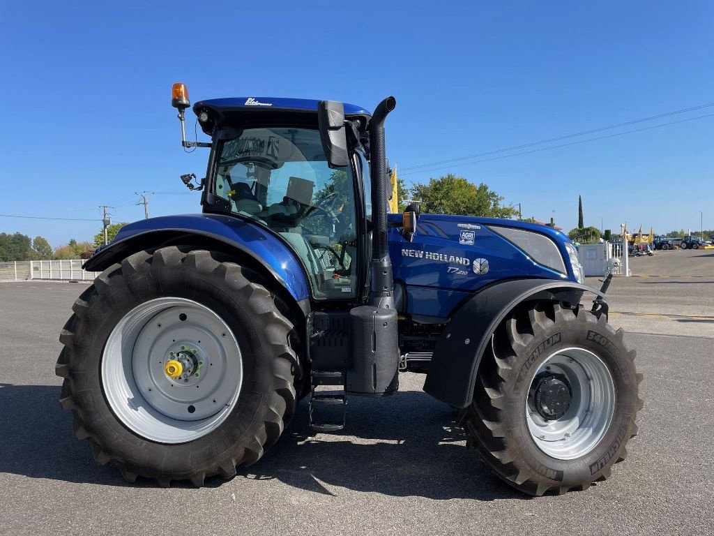 Traktor za tip New Holland T 7.210 AUTOCOMMAND BLUE POWER GPS, Gebrauchtmaschine u Montauban (Slika 5)