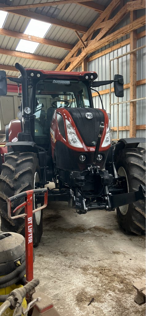 Traktor des Typs New Holland T 7.210 PC, Gebrauchtmaschine in DIFFENBACH-LES-HELLIMER (Bild 2)