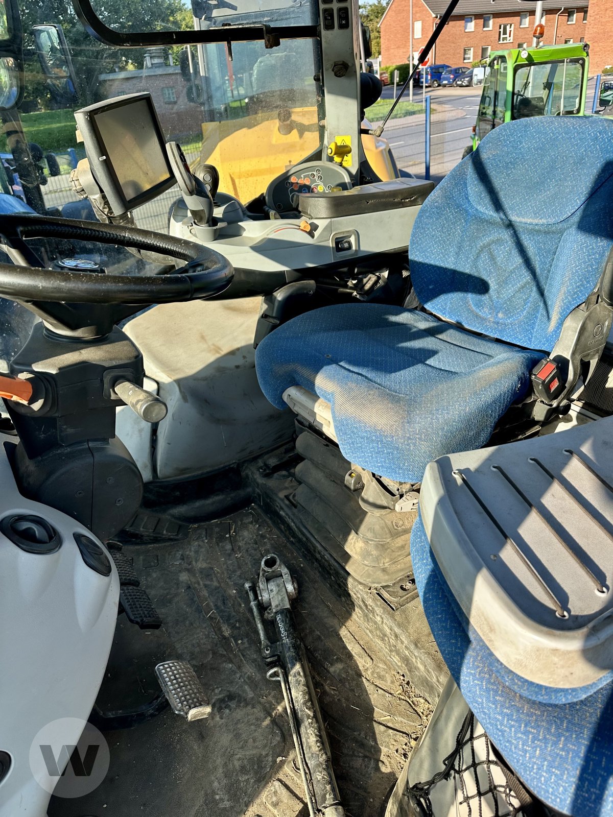 New Holland T 7.210, Gebrauchtmaschine, Baujahr: 2013, Betriebsstunden: 8848 Stunden (Bild 13) Traktor des Typs New Holland T 7.210, Gebrauchtmaschine in Husum (Bild 13)