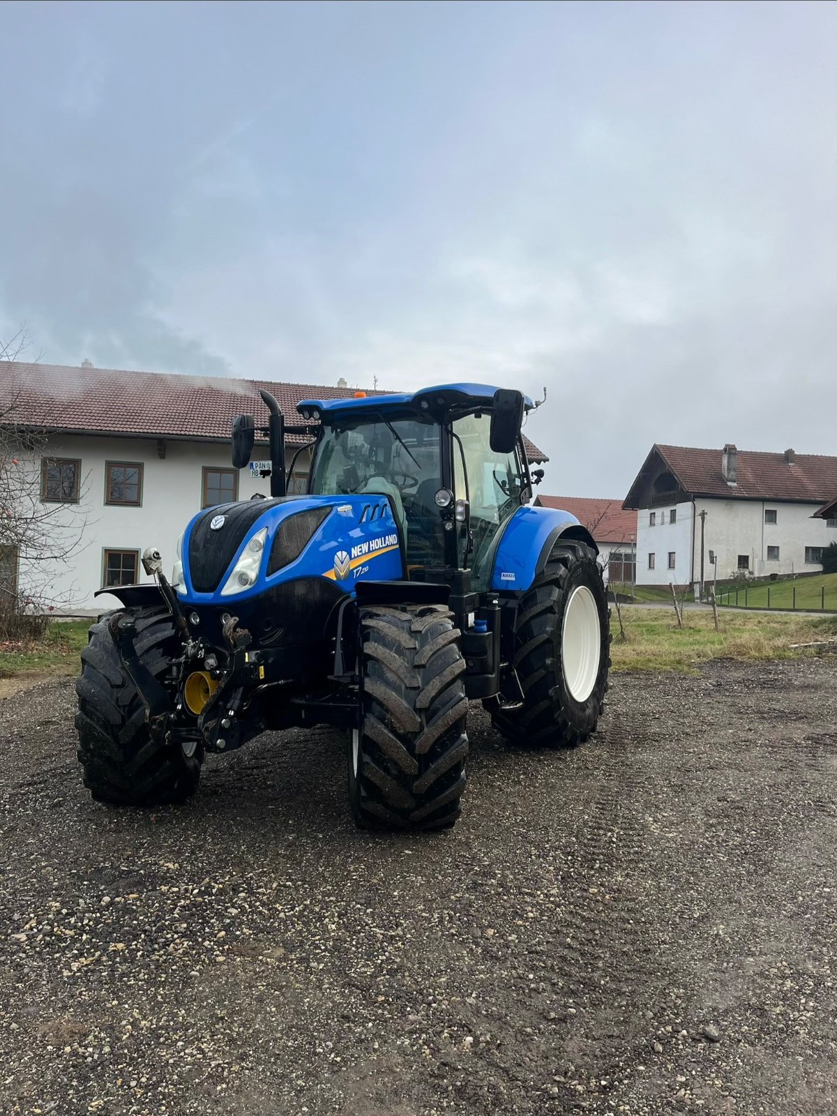 Traktor типа New Holland T 7.210, Gebrauchtmaschine в Arnstorf (Фотография 1)