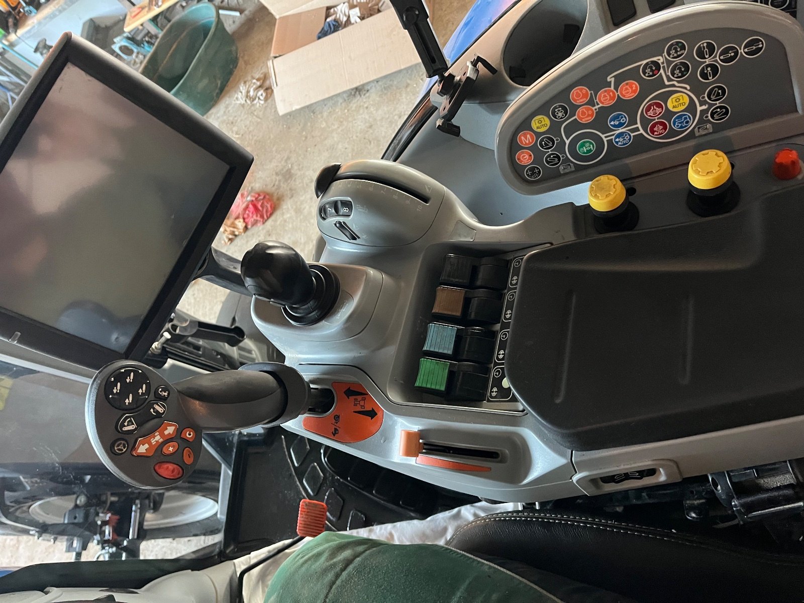 Traktor типа New Holland T 7.210, Gebrauchtmaschine в Arnstorf (Фотография 3)