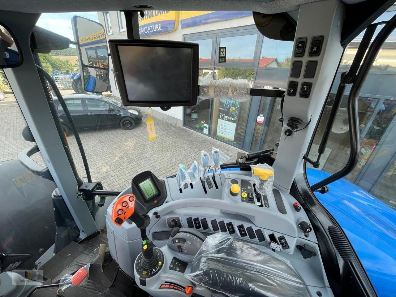 Traktor типа New Holland T 7.215 S PC, Gebrauchtmaschine в Neuhof - Dorfborn (Фотография 7)