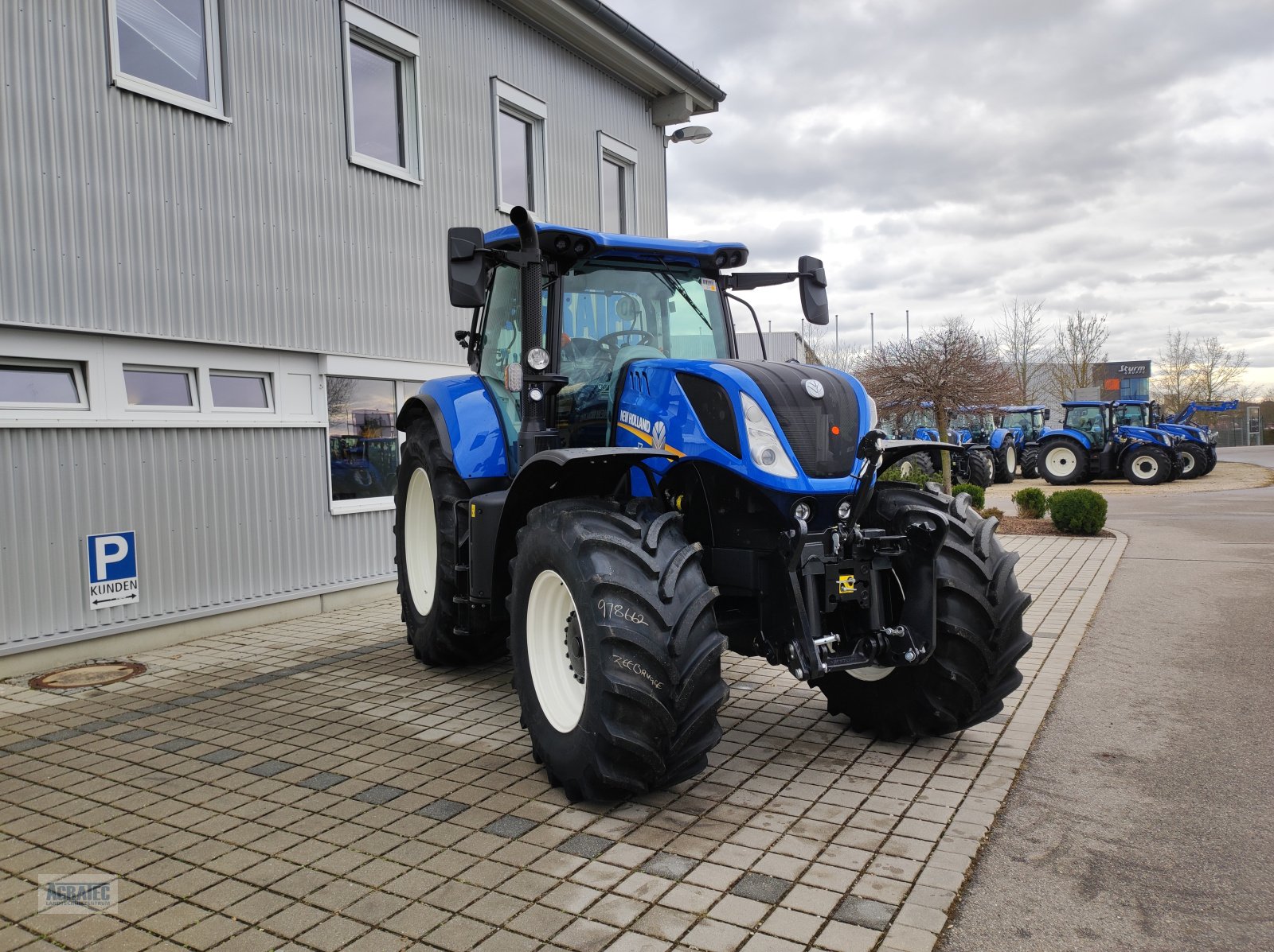 Traktor tip New Holland T 7.215 S, Neumaschine in Salching bei Straubing (Poză 5)