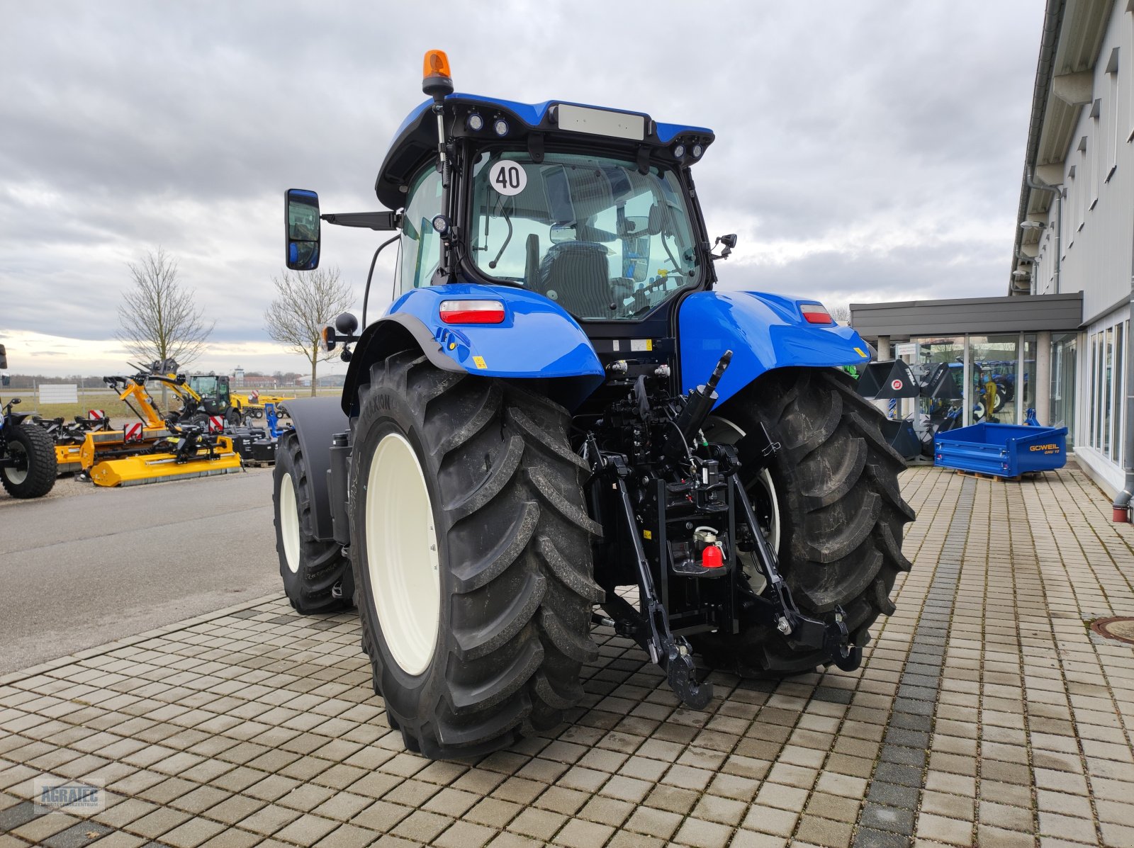 Traktor a típus New Holland T 7.215 S, Neumaschine ekkor: Salching bei Straubing (Kép 8)