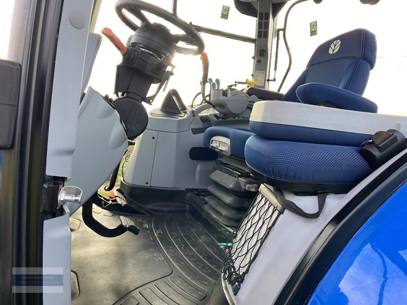 Traktor typu New Holland T 7.215 S, Gebrauchtmaschine v Bad Köstritz (Obrázek 12)