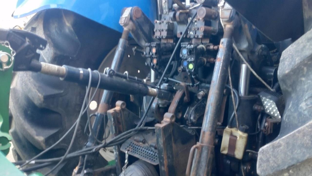 Traktor del tipo New Holland T 7.220 AC, Gebrauchtmaschine In Maribo (Immagine 1)