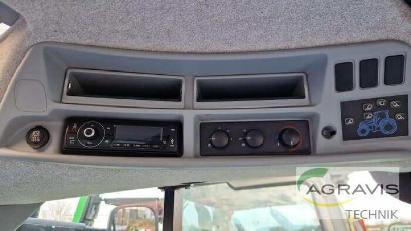 Traktor des Typs New Holland T 7.220 POWER COMMAND, Gebrauchtmaschine in Melle (Bild 11)