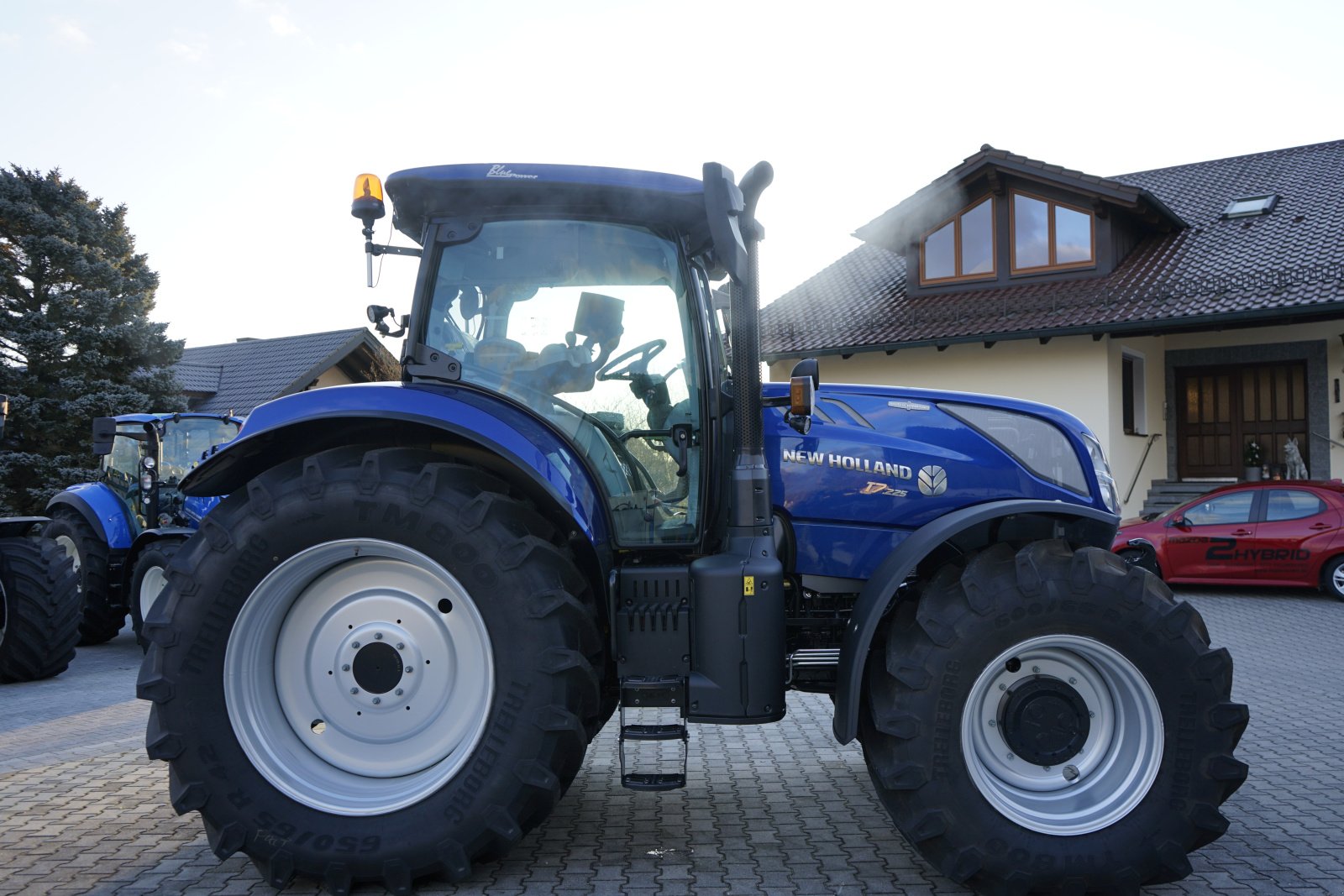 Traktor des Typs New Holland T 7.225 AC Blue Power, Neumaschine in Rötz (Bild 4)