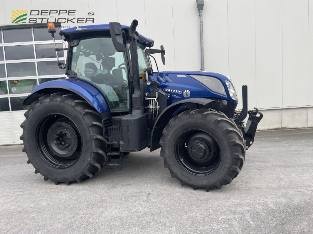 Traktor typu New Holland T 7.225 AC, Gebrauchtmaschine v Rietberg (Obrázek 7)