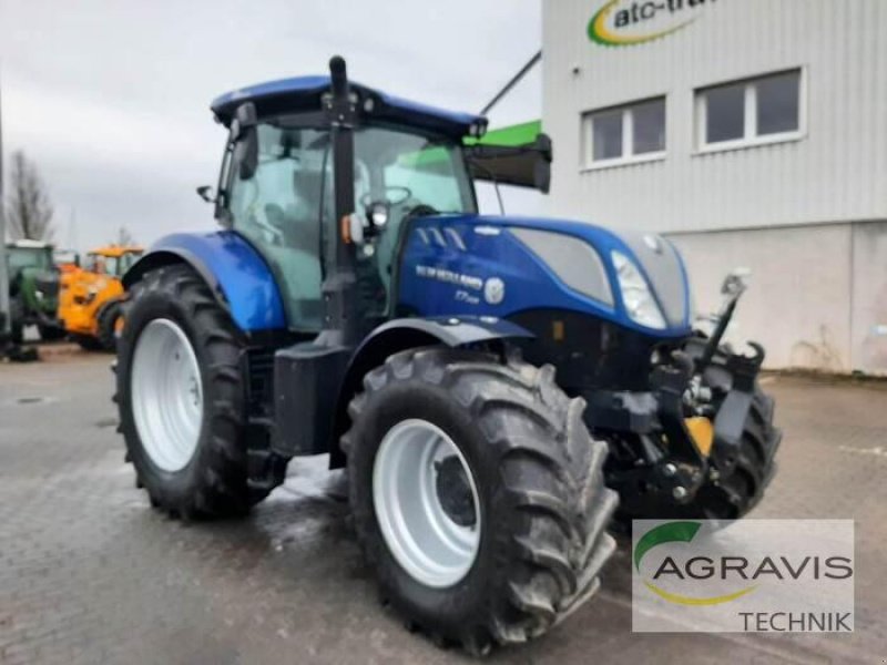 Traktor typu New Holland T 7.225 AUTO COMMAND, Gebrauchtmaschine v Calbe / Saale (Obrázek 8)