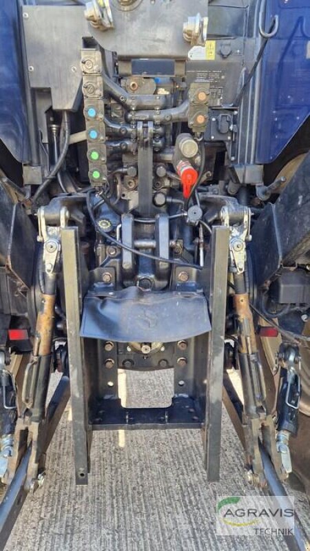 Traktor a típus New Holland T 7.225 AUTO COMMAND, Gebrauchtmaschine ekkor: Grimma (Kép 8)