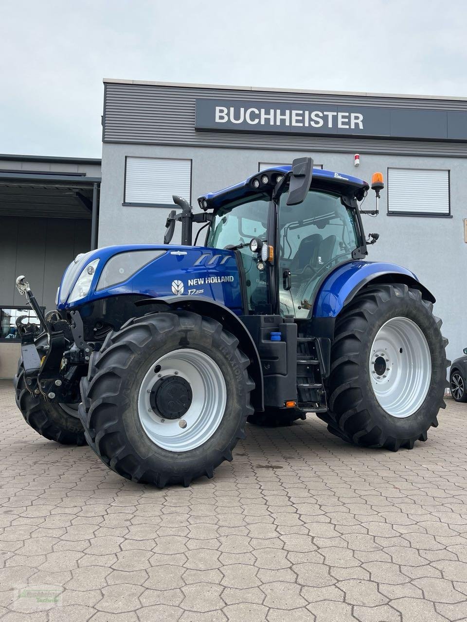 Traktor typu New Holland T 7.225 Auto Command, Gebrauchtmaschine w Coppenbruegge (Zdjęcie 8)