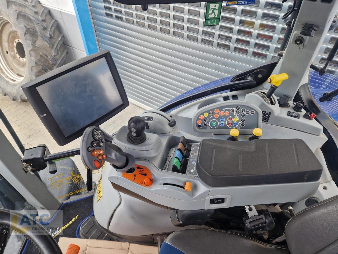 Traktor del tipo New Holland T 7.225 Autocommand SWB, Gebrauchtmaschine en Groß-Gerau (Imagen 9)