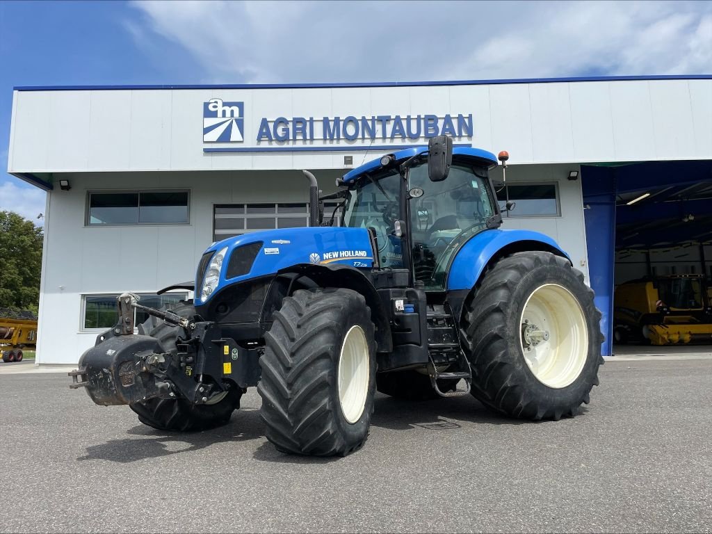 Traktor Türe ait New Holland T 7.235, Gebrauchtmaschine içinde Montauban (resim 1)