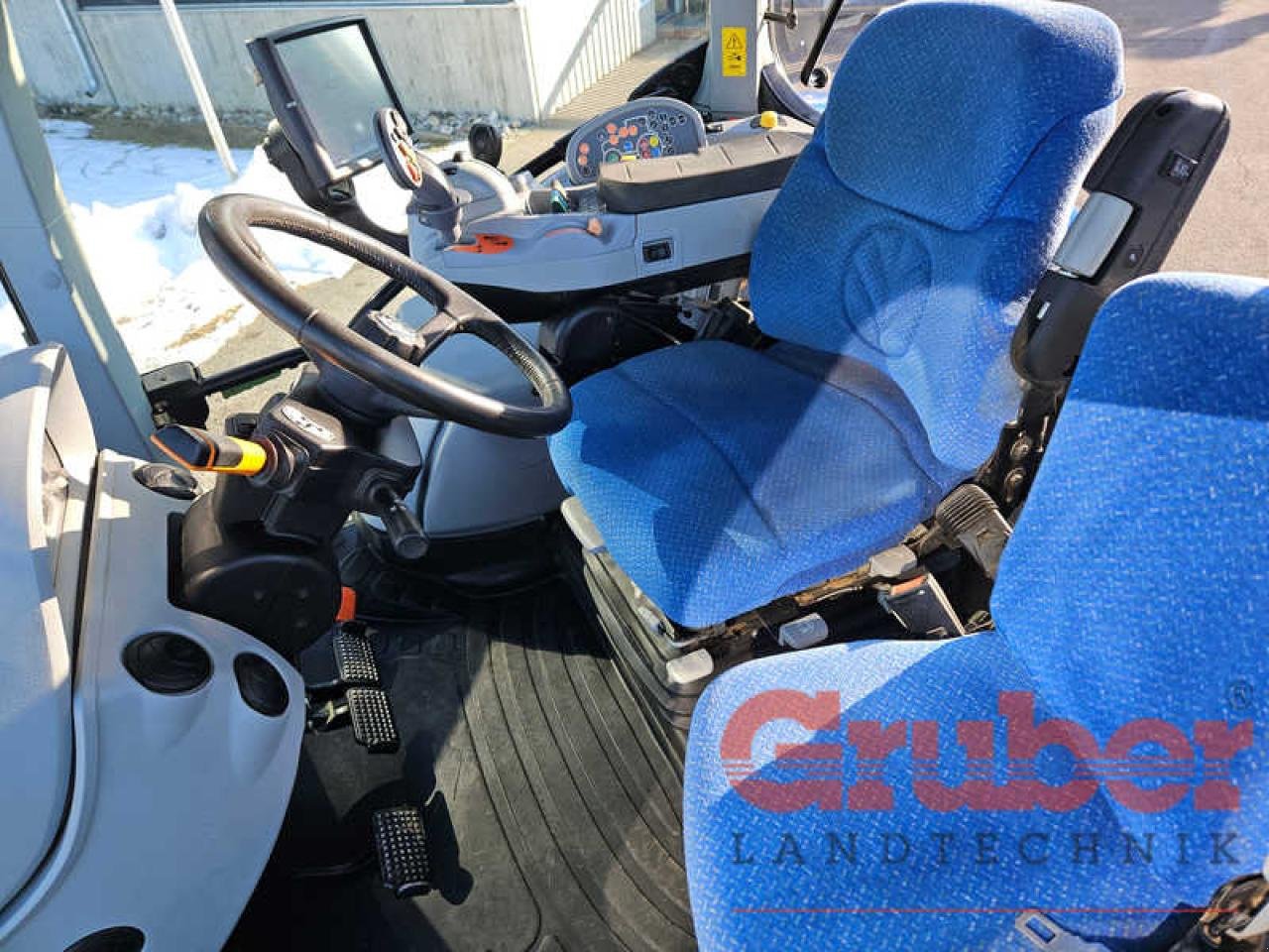 Traktor a típus New Holland T 7.235, Gebrauchtmaschine ekkor: Ampfing (Kép 10)