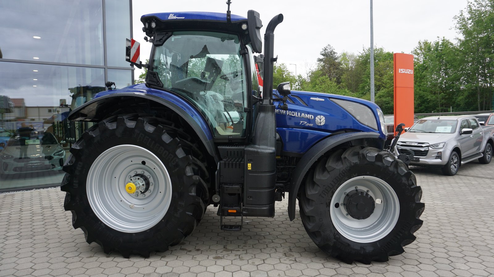 Traktor of the type New Holland T 7.245 AC, Gebrauchtmaschine in Rötz (Picture 5)