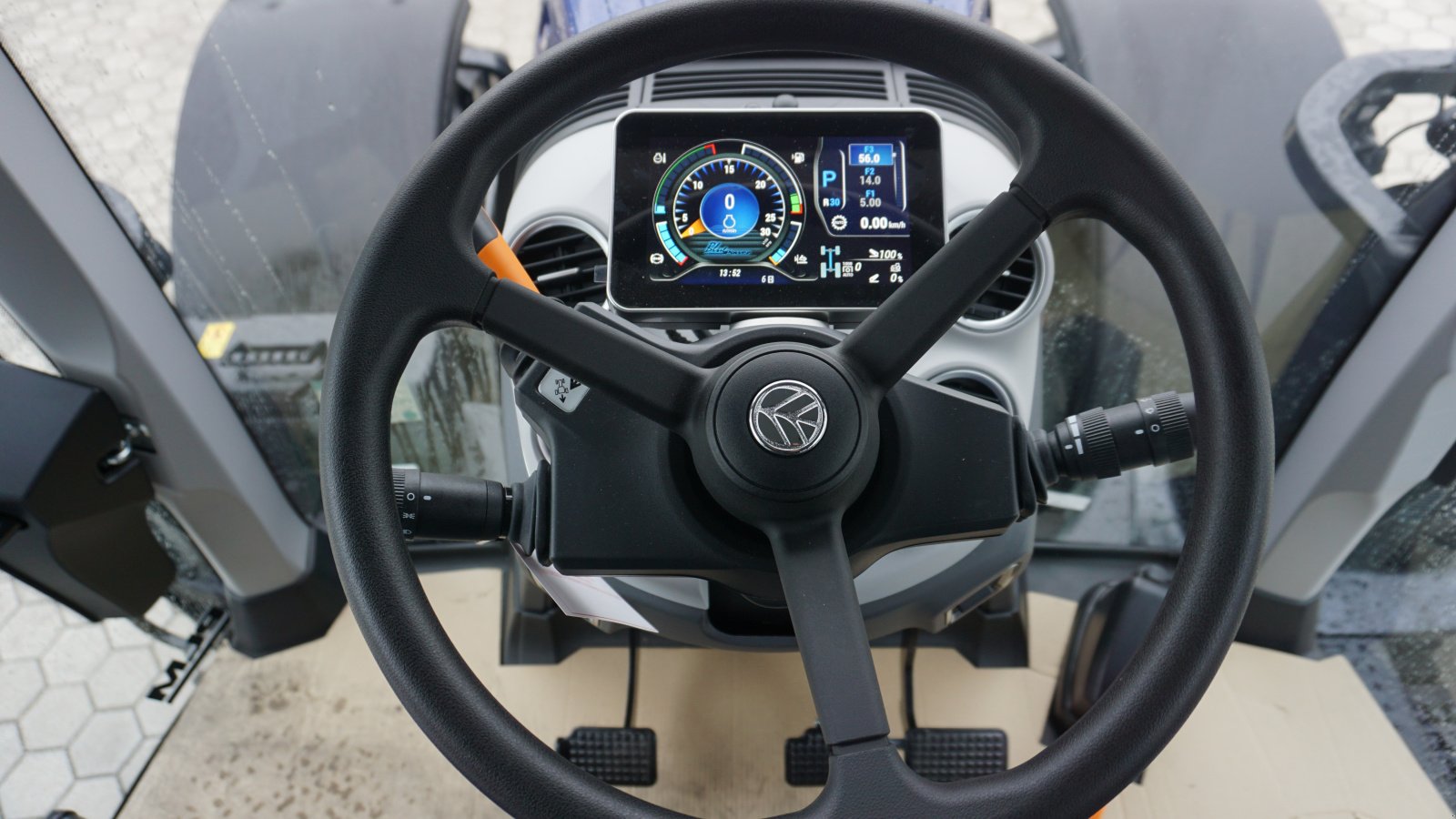 Traktor of the type New Holland T 7.245 AC, Gebrauchtmaschine in Rötz (Picture 9)