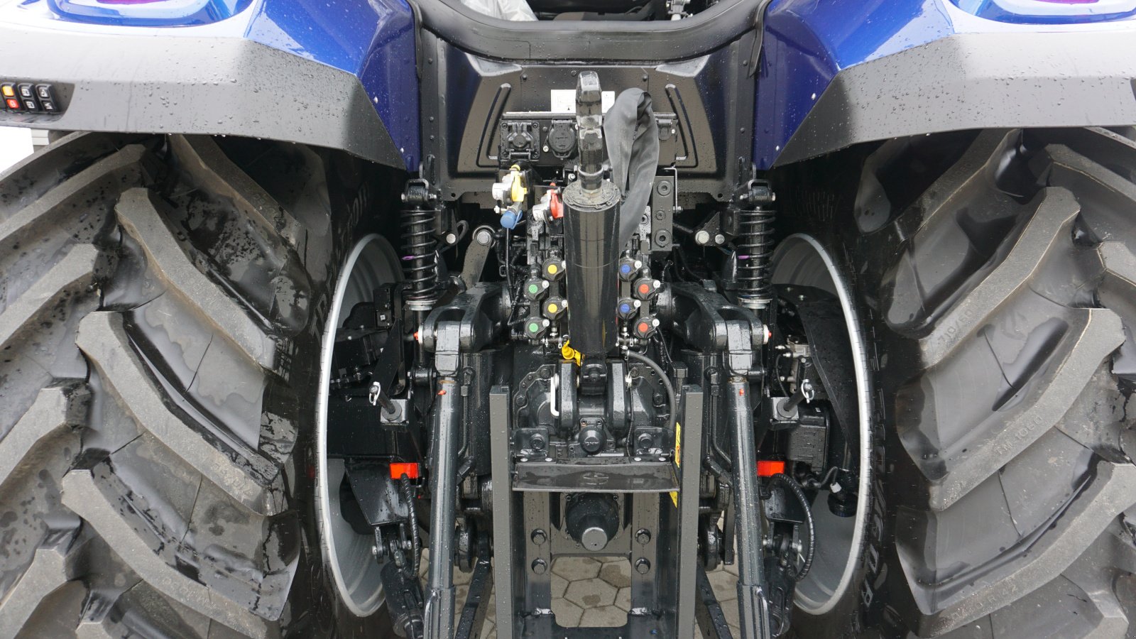 Traktor of the type New Holland T 7.245 AC, Gebrauchtmaschine in Rötz (Picture 12)