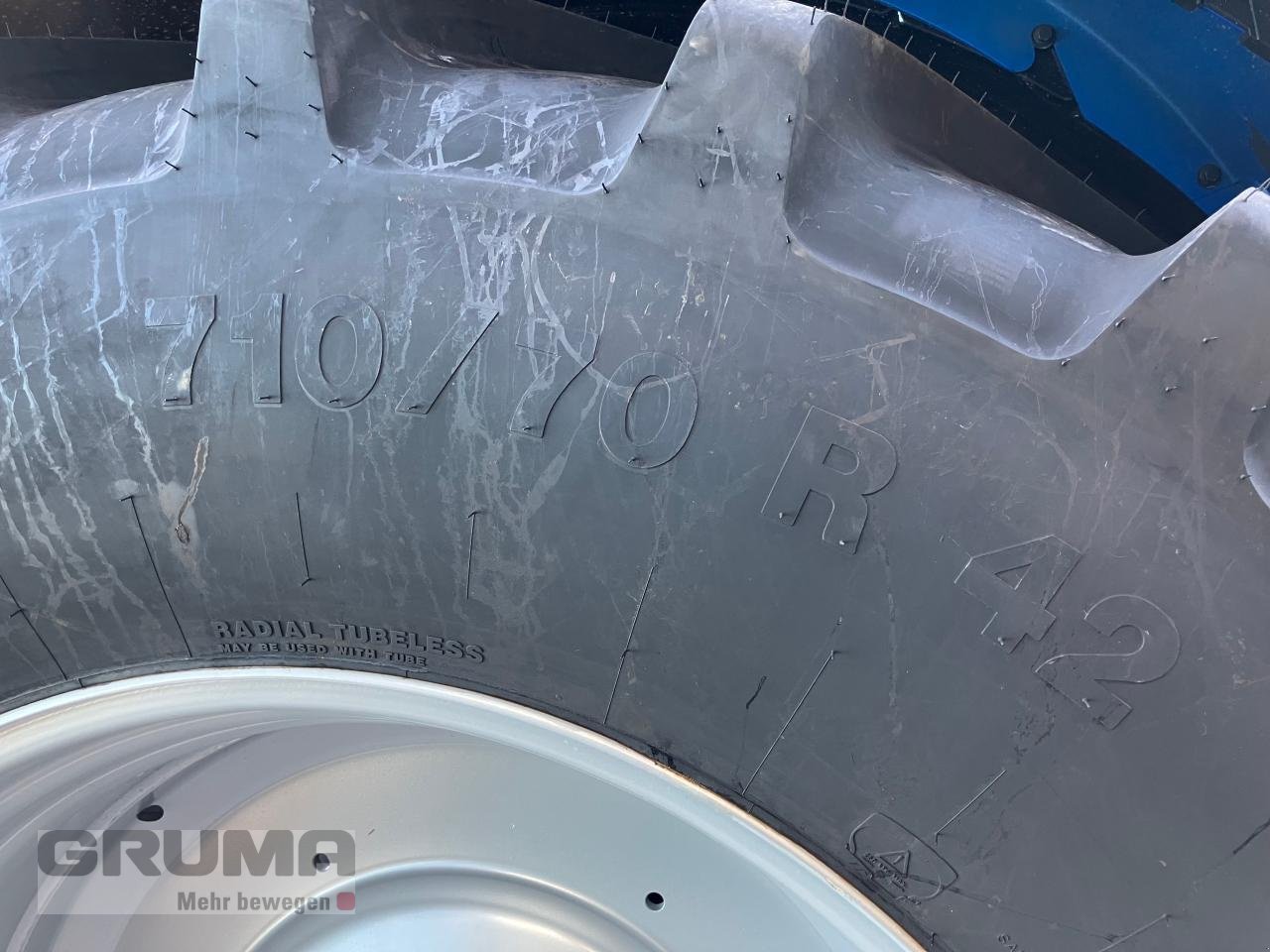 Traktor of the type New Holland T 7.245 Auto Command New Gen, Neumaschine in Friedberg-Derching (Picture 9)