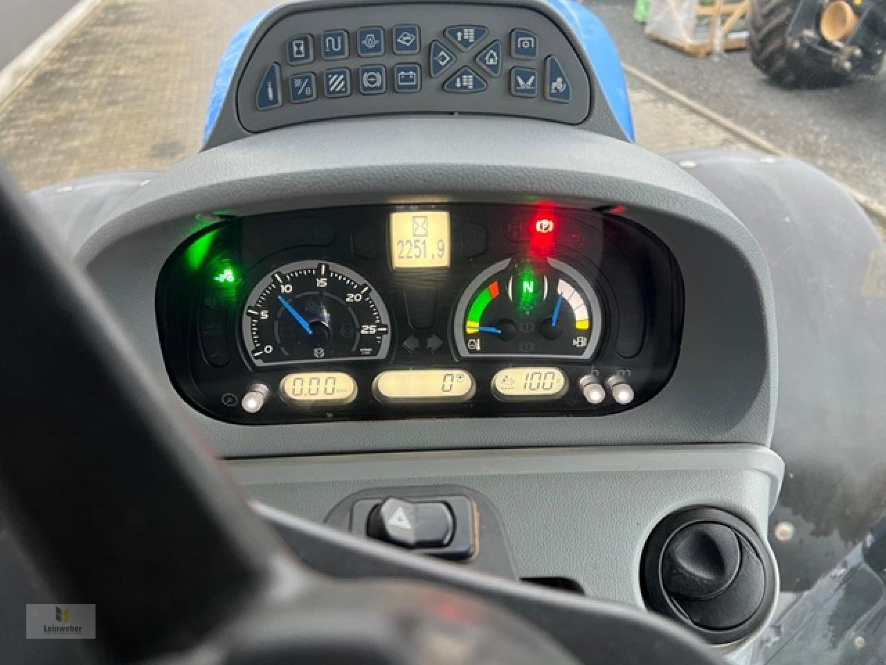 Traktor del tipo New Holland T 7.245 PC, Gebrauchtmaschine en Neuhof - Dorfborn (Imagen 9)