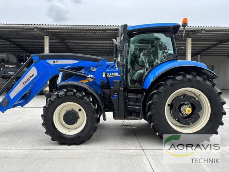 Traktor des Typs New Holland T 7.245 POWER COMMAND, Gebrauchtmaschine in Seelow (Bild 2)