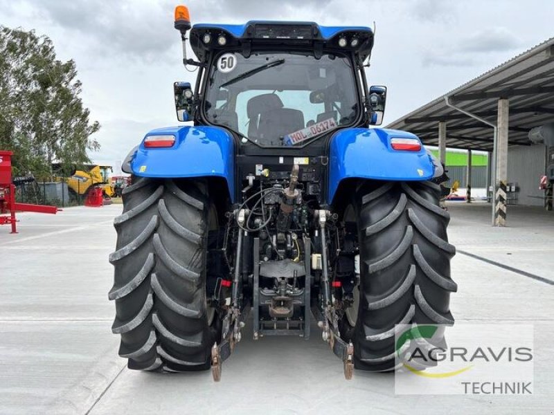 Traktor des Typs New Holland T 7.245 POWER COMMAND, Gebrauchtmaschine in Seelow (Bild 4)