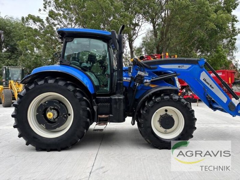 Traktor des Typs New Holland T 7.245 POWER COMMAND, Gebrauchtmaschine in Seelow (Bild 7)
