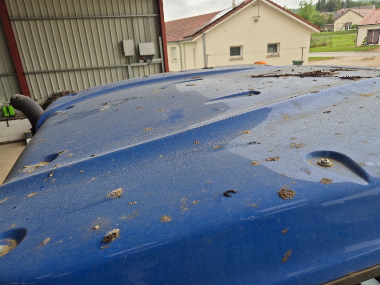 Traktor des Typs New Holland T 7.245, Gebrauchtmaschine in MANDRES-SUR-VAIR (Bild 8)