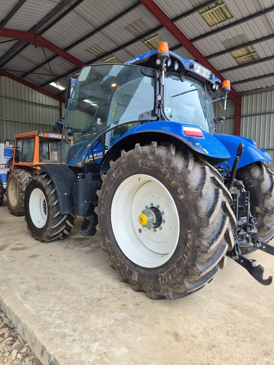 Traktor des Typs New Holland T 7.245, Gebrauchtmaschine in MANDRES-SUR-VAIR (Bild 4)