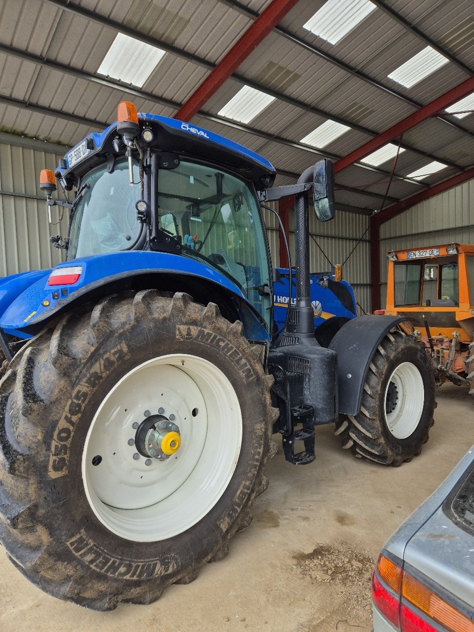 Traktor des Typs New Holland T 7.245, Gebrauchtmaschine in MANDRES-SUR-VAIR (Bild 3)