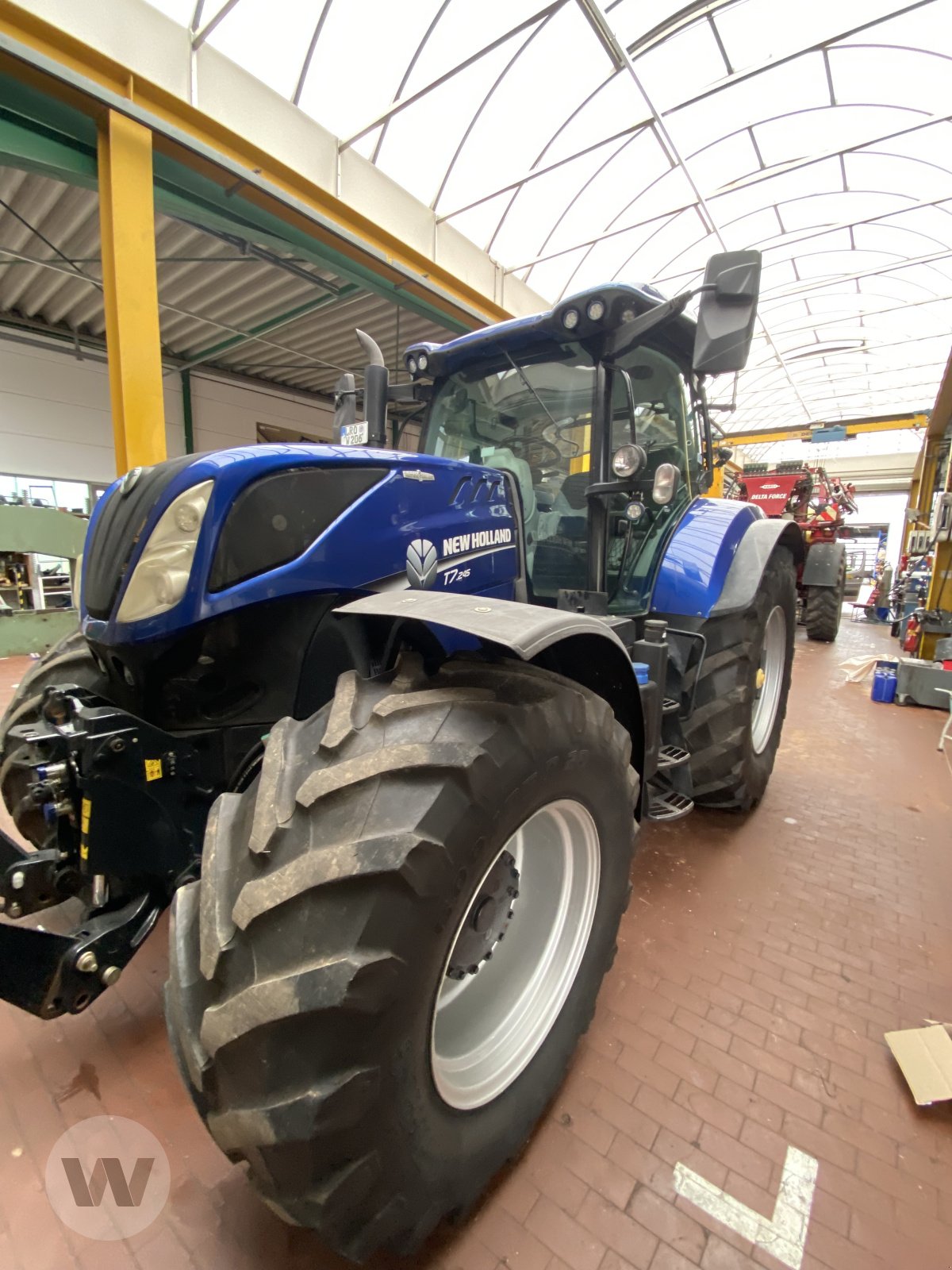 New Holland T 7.245, Gebrauchtmaschine, Baujahr: 2019, Betriebsstunden: 4740 Stunden (Bild 1) Traktor des Typs New Holland T 7.245, Gebrauchtmaschine in Jördenstorf (Bild 1)