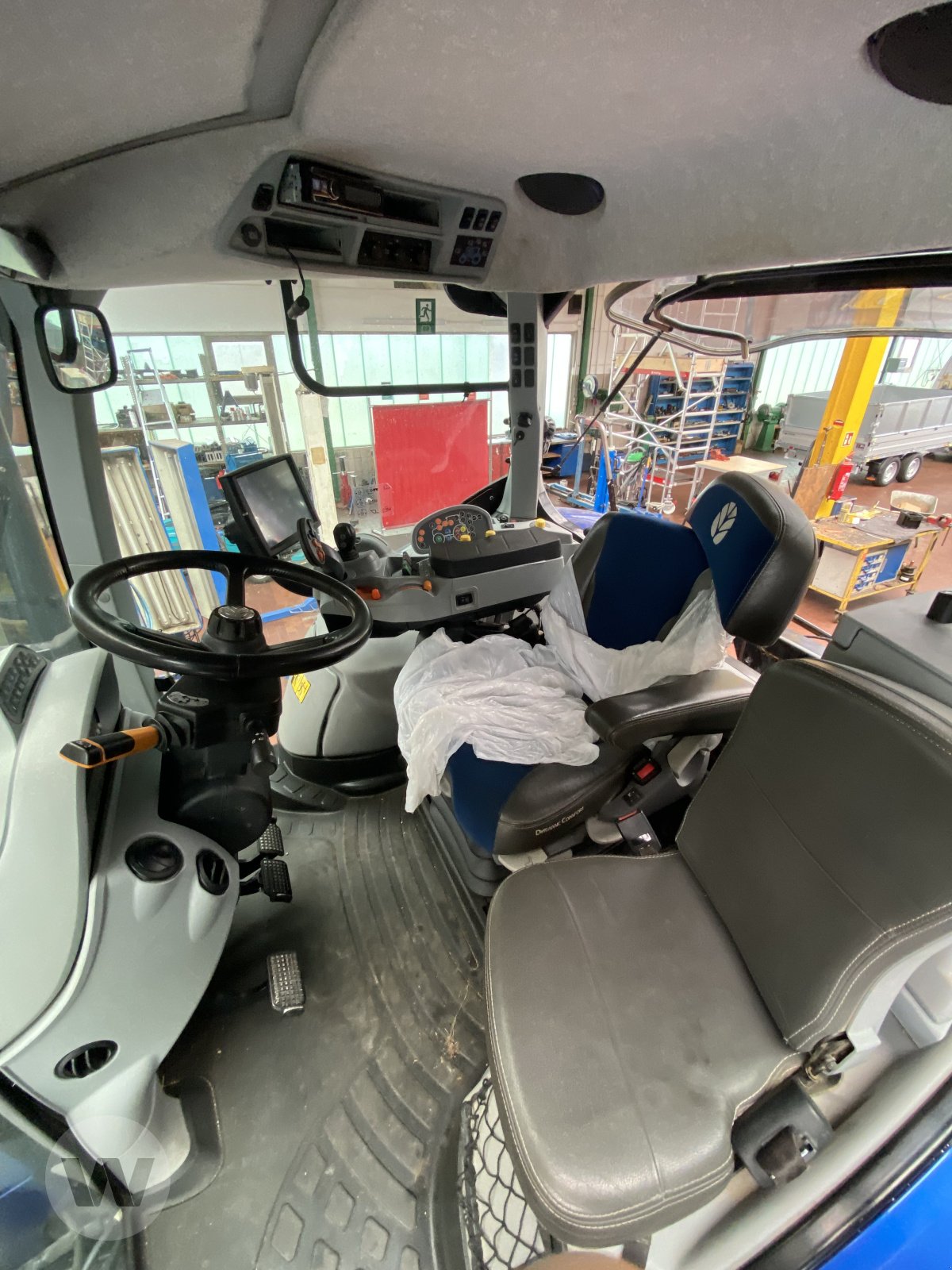 Traktor типа New Holland T 7.245, Gebrauchtmaschine в Bützow (Фотография 9)