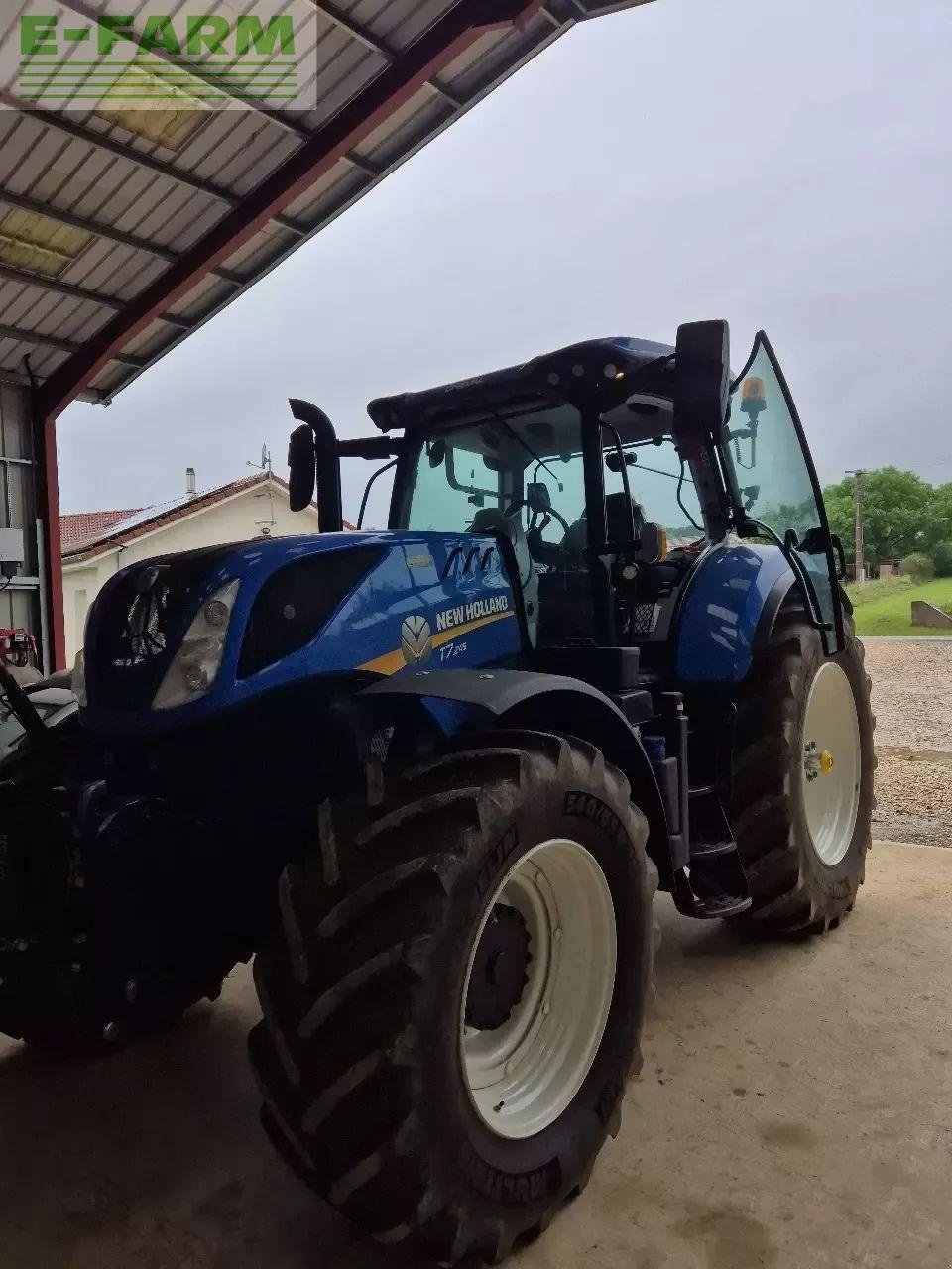 Traktor типа New Holland t 7.245, Gebrauchtmaschine в CHAUVONCOURT (Фотография 1)