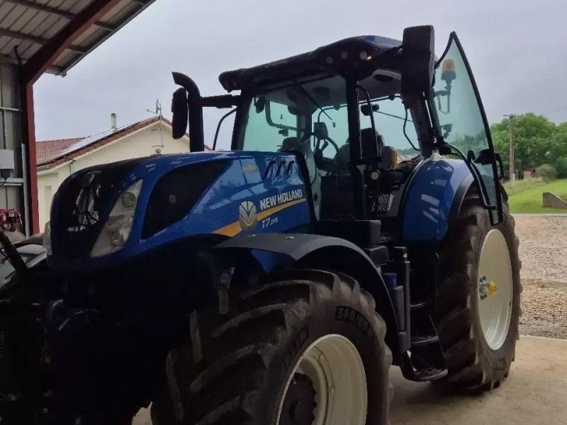 Traktor des Typs New Holland t 7.245, Gebrauchtmaschine in CHAUVONCOURT (Bild 1)