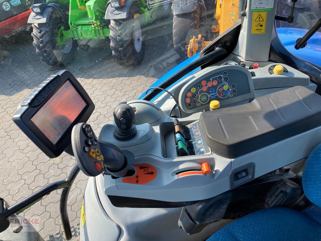 Traktor типа New Holland T 7.250 Auto Command, Gebrauchtmaschine в Bockel - Gyhum (Фотография 21)
