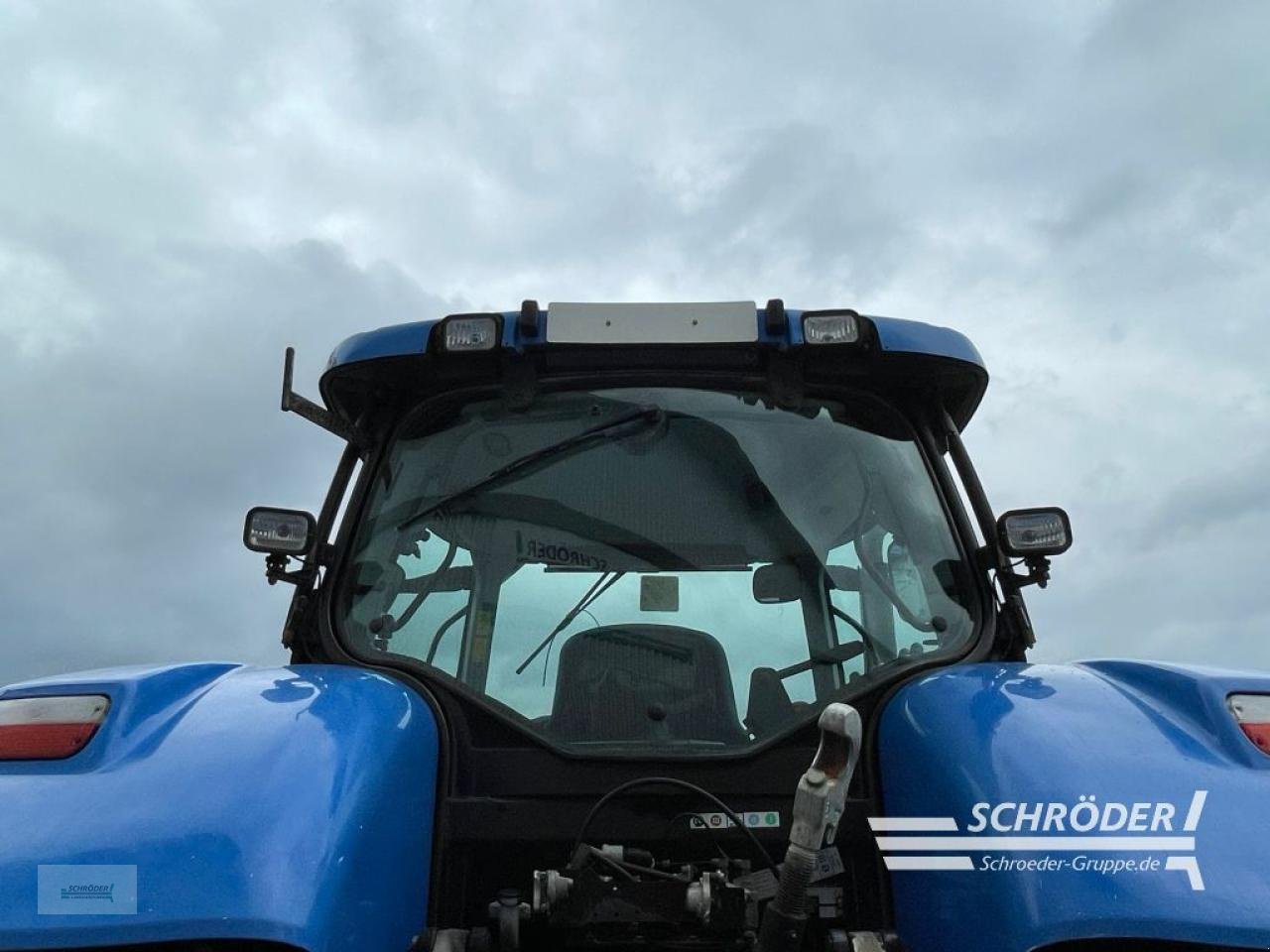 Traktor of the type New Holland T 7.250 PC, Gebrauchtmaschine in Wildeshausen (Picture 16)