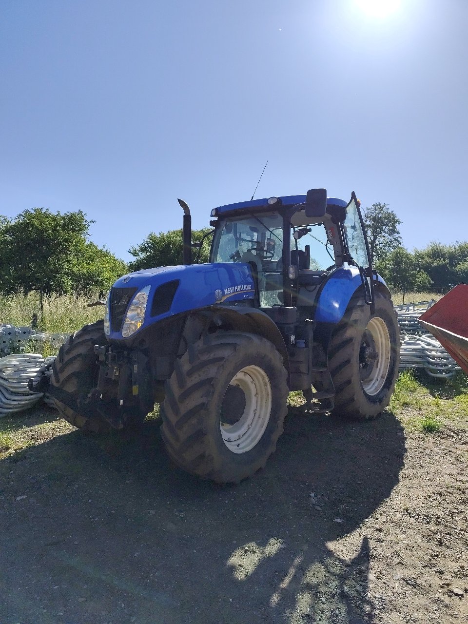 Traktor typu New Holland T 7.250 sw, Gebrauchtmaschine v Einvaux (Obrázek 1)
