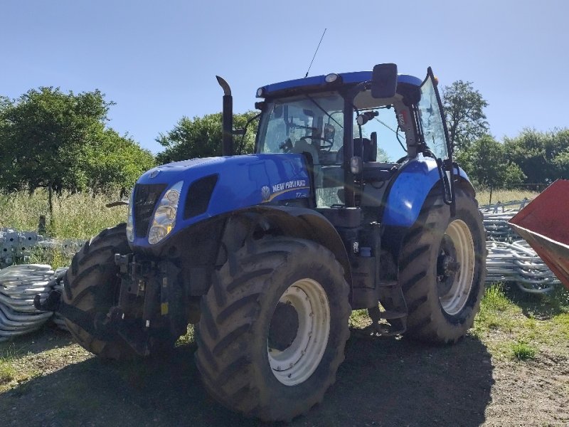 Traktor des Typs New Holland T 7.250 sw, Gebrauchtmaschine in Einvaux (Bild 1)