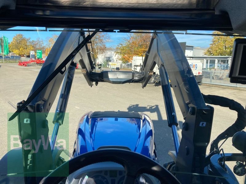 New Holland T 7.260 AUTO COMMAND, Gebrauchtmaschine, Baujahr: 2014, Betriebsstunden: 3182 Stunden (Bild 4) Traktor des Typs New Holland T 7.260 AUTO COMMAND, Gebrauchtmaschine in Oettingen (Bild 4)