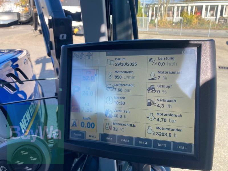 New Holland T 7.260 AUTO COMMAND, Gebrauchtmaschine, Baujahr: 2014, Betriebsstunden: 3182 Stunden (Bild 8) Traktor des Typs New Holland T 7.260 AUTO COMMAND, Gebrauchtmaschine in Oettingen (Bild 8)