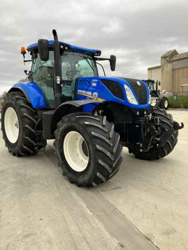 Traktor типа New Holland T 7.260 AUTOCOMMAND GPS, Gebrauchtmaschine в Montauban (Фотография 7)