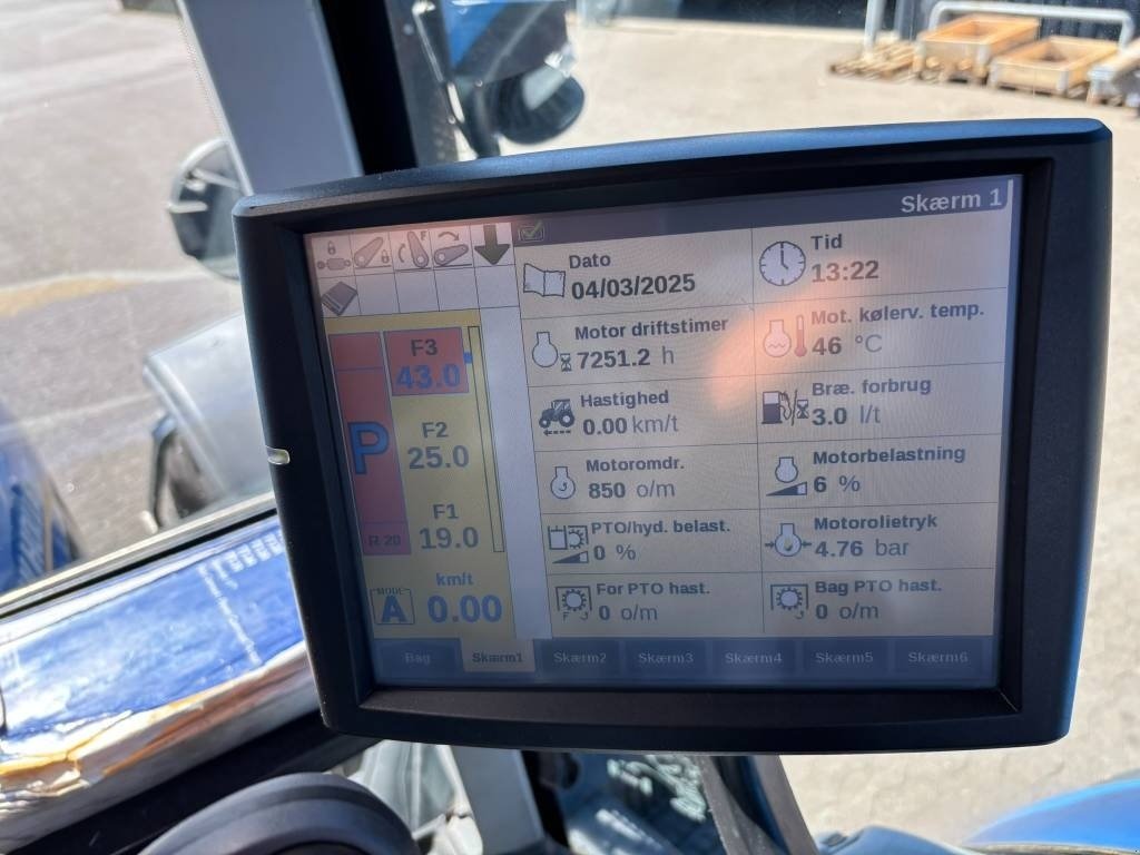 Traktor типа New Holland T 7.270 AC, Gebrauchtmaschine в Ribe (Фотография 16)