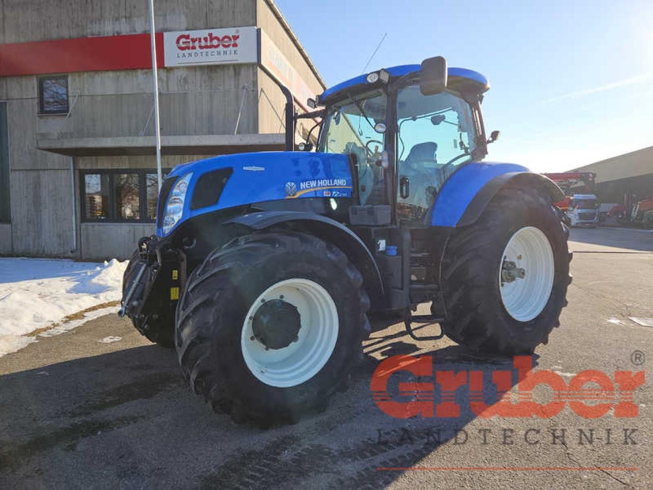 Traktor des Typs New Holland T 7.270 AC, Gebrauchtmaschine in Ampfing (Bild 1)
