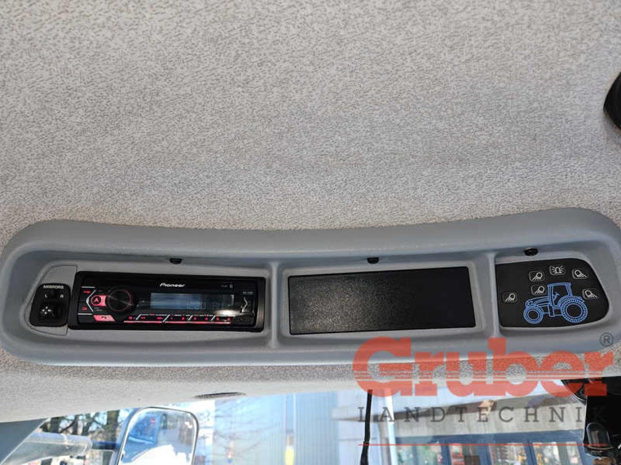 Traktor des Typs New Holland T 7.270 AC, Gebrauchtmaschine in Ampfing (Bild 18)