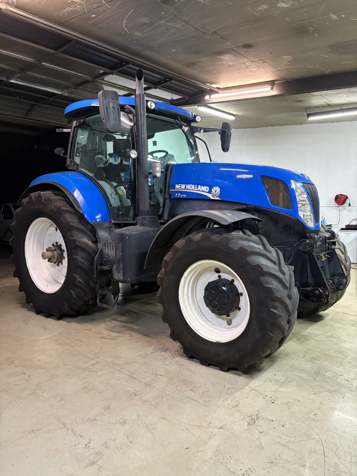 Traktor des Typs New Holland T 7.270 AC, Gebrauchtmaschine in Bramsche (Bild 3)