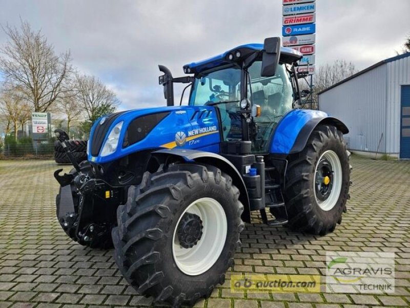 Traktor of the type New Holland T 7.270 AUTO COMMAND, Gebrauchtmaschine in Meppen (Picture 1)